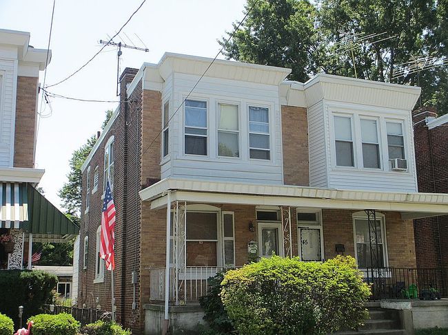 Image of 47 E 22nd St