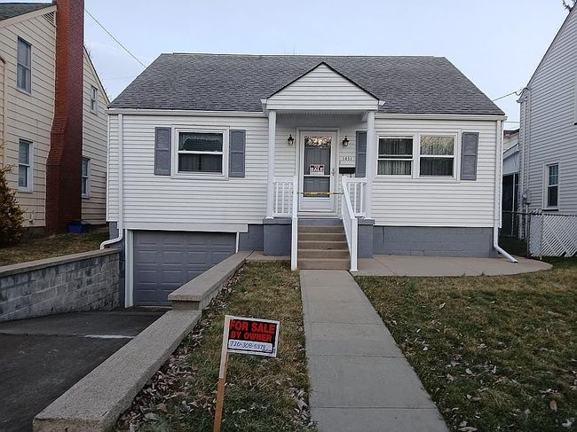 Photo of 1451 Nottoway Dr, Wheeling, WV
