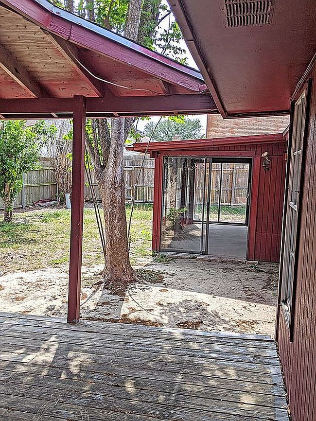 Image of 11609 Agua Dulce Creek Dr