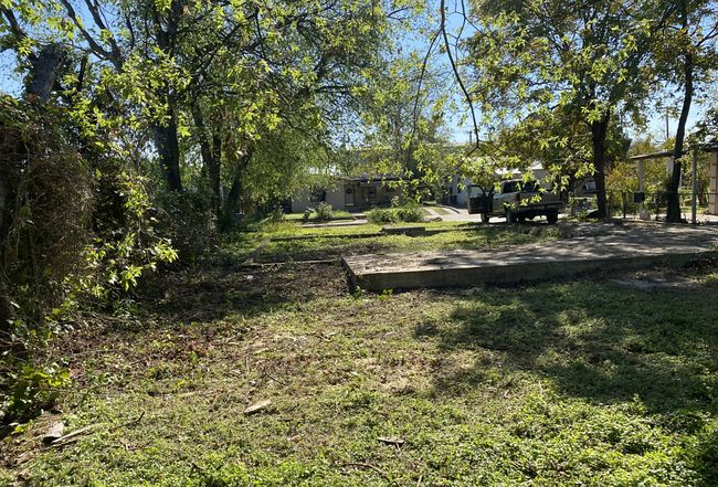 Image of 1809 Greenfield Avenue