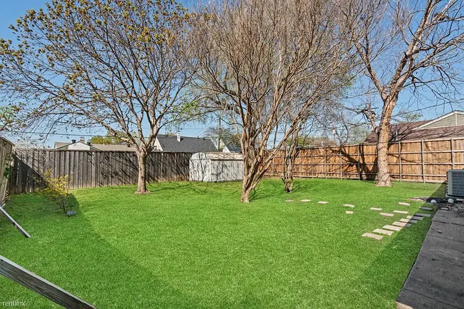 Additional photo 2 of property located at 3543 Ridgebriar Dr