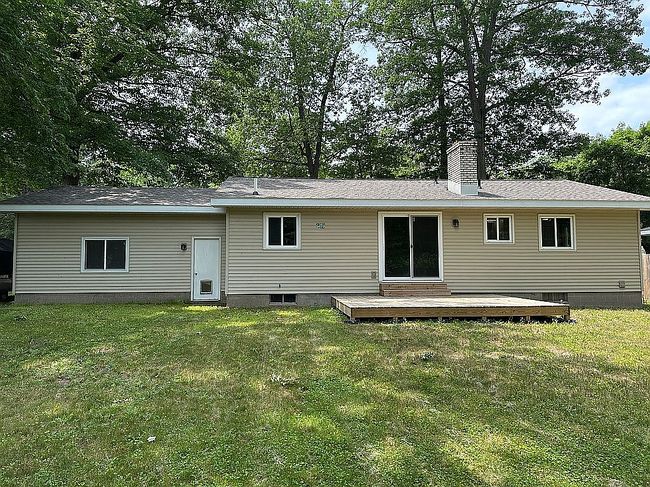 Photo of 906 Cheboygan Dr, Muskegon, MI