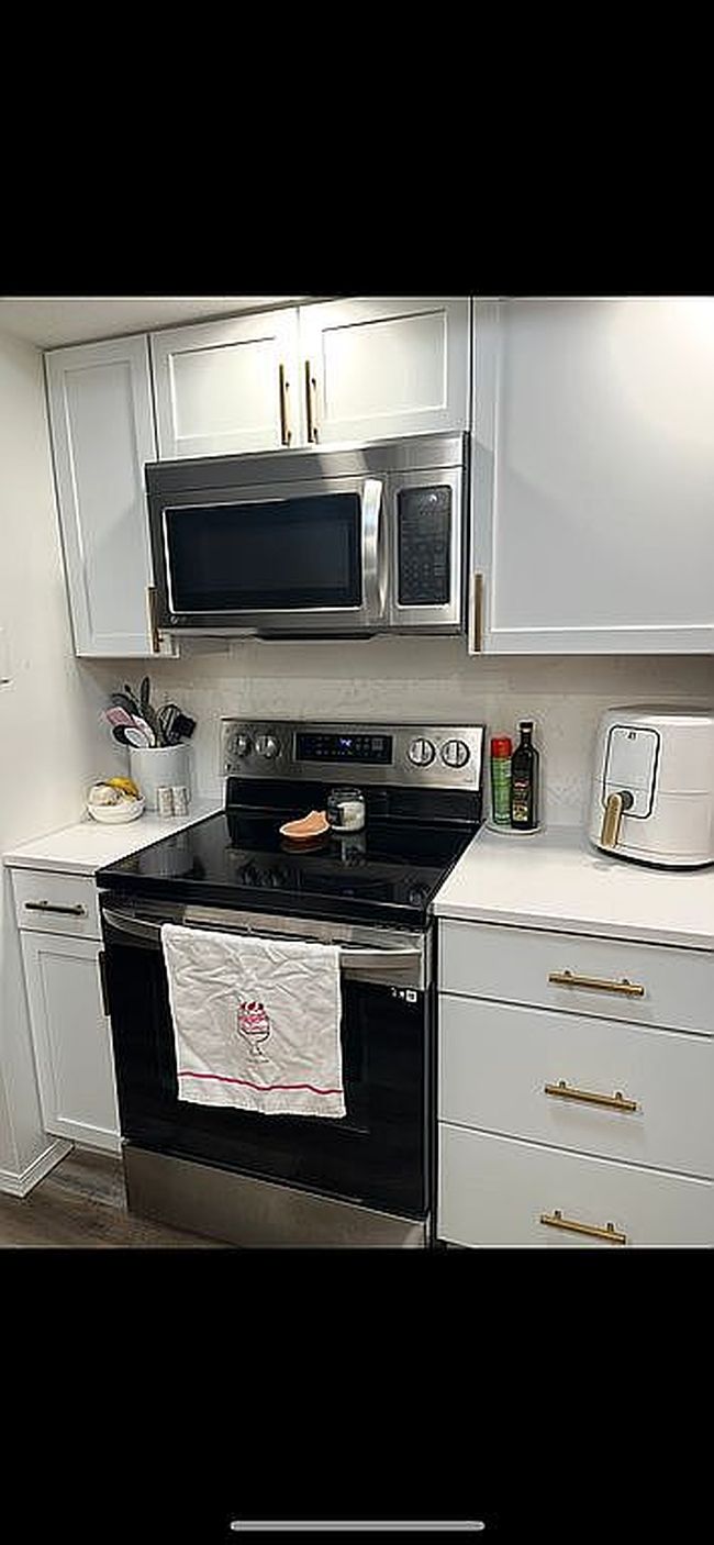 Additional photo 2 of property located at 2166 Harbortown Cir #2166