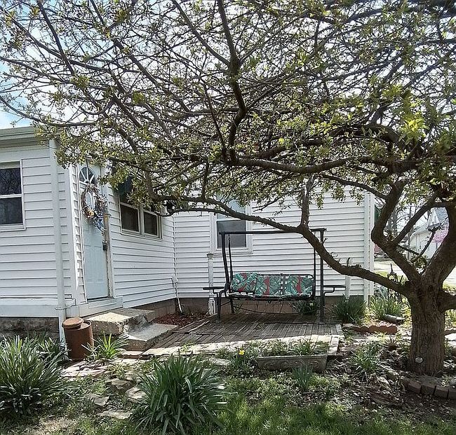Image of 205 Nw Cross St