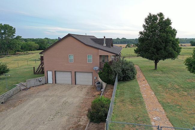 Photo of 2661 Eden Rd, Abilene, KS