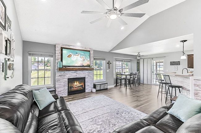 Image of 3016 Timberline Dr