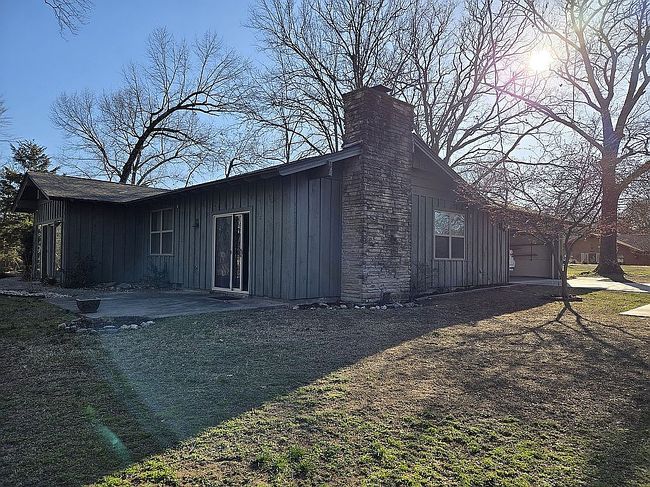 Image of 119 S Dogwood St
