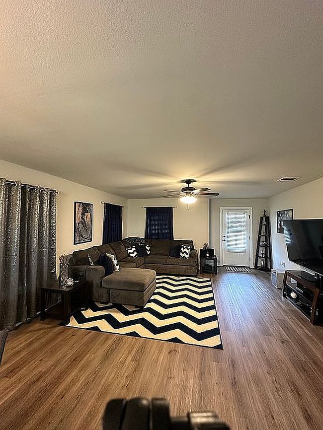 Image of 23441 Mango Dr