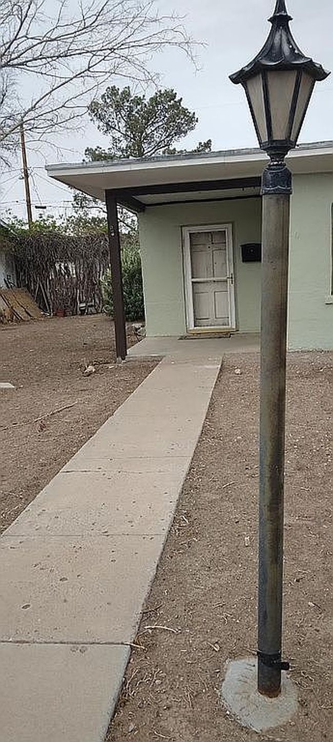 Photo of 580 Bonita Cir, Las Cruces, NM
