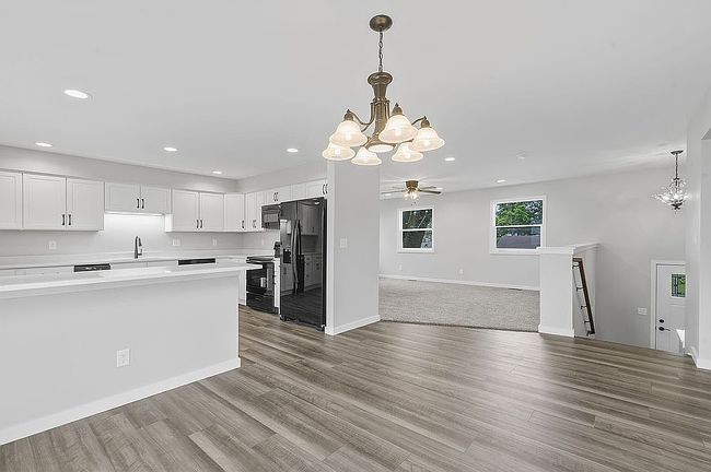 Image of 532 E 6th St