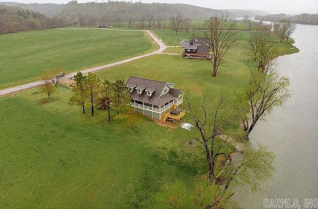 Photo of 260 Joe Baker Rd