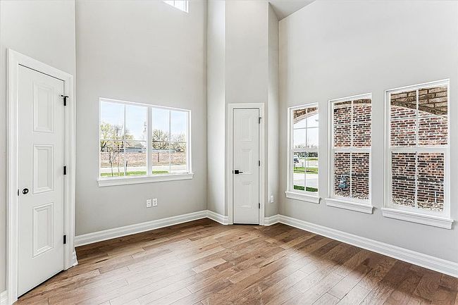 Image of 1619 W Rockhill Pl