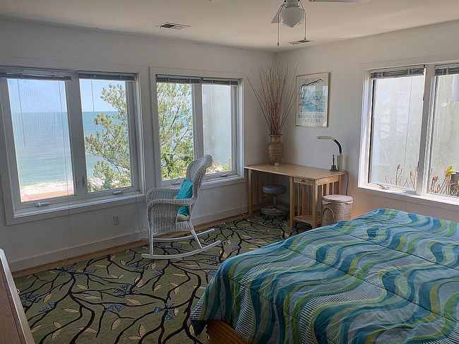 Image of 704 S Atlantic Ave