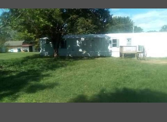 240 Shannon Dr, Science Hill, KY