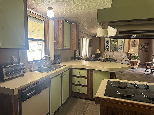 Photo of 1787 Bar Harbor Dr, Fort Pierce, FL