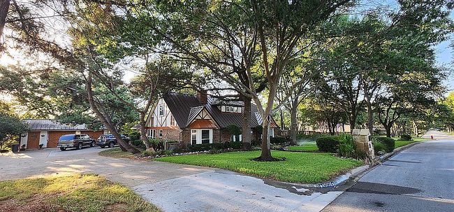 Photo of 4913 Jim Mitchell Trl E, Colleyville, TX