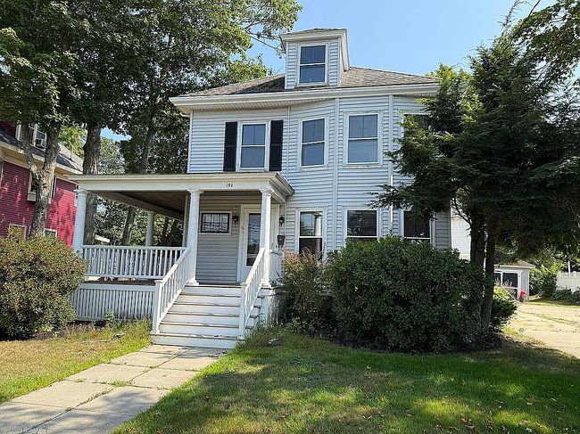 Photo of 151 Main St