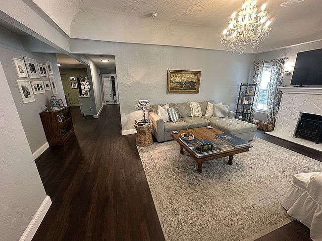 Additional photo 2 of property located at 1506 Victory Ave