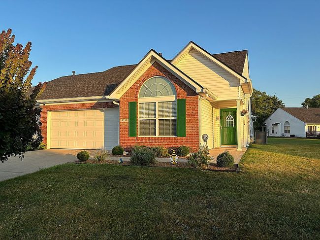 Photo of 4550 Crystal Trail Way, Indianapolis, IN