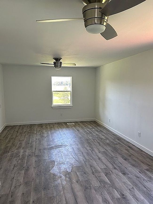 Photo of 13072 Chumuckla Hwy, Jay, FL