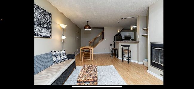 Image of 1317 Se Delaware Ave