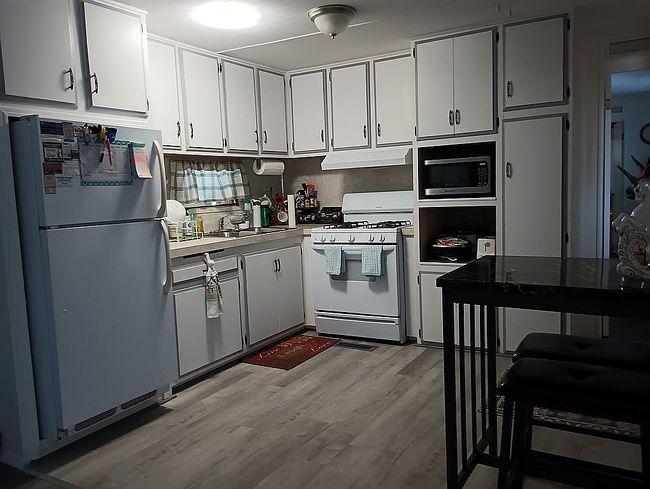 Additional photo 2 of property located at 5000 E Grant Rd Unit 46