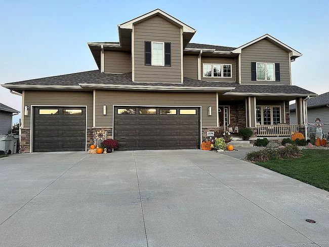 Image of 2230 Meadow Ln