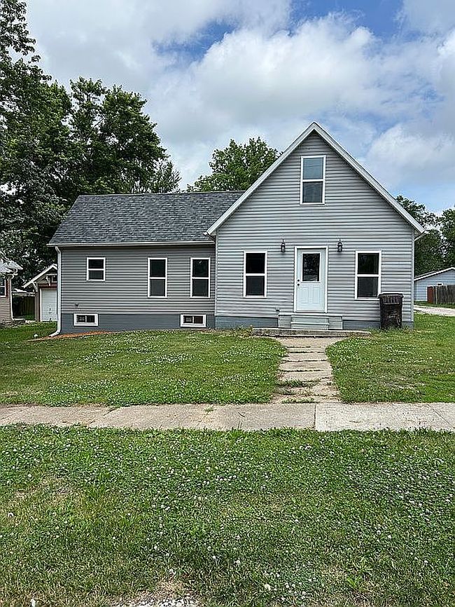Photo of 117 W Logan St, Osceola, IA