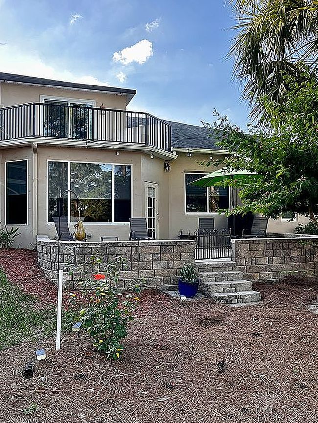Image of 1988 Muirfield Way Se