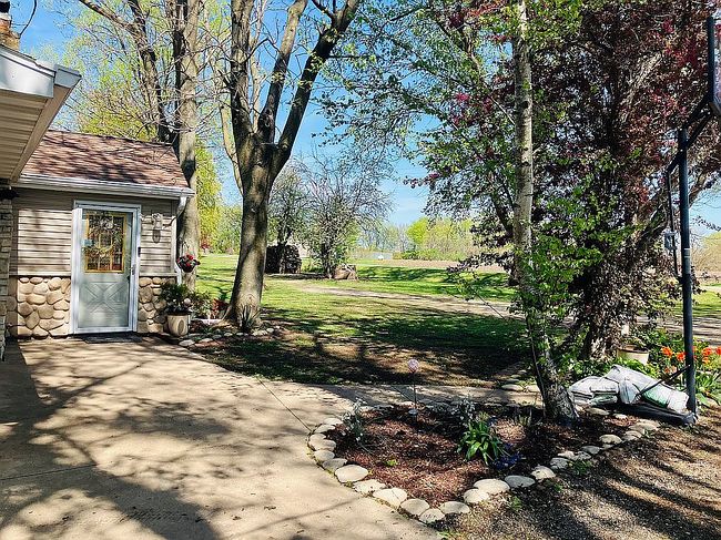 Image of 25036 Prophet Rd