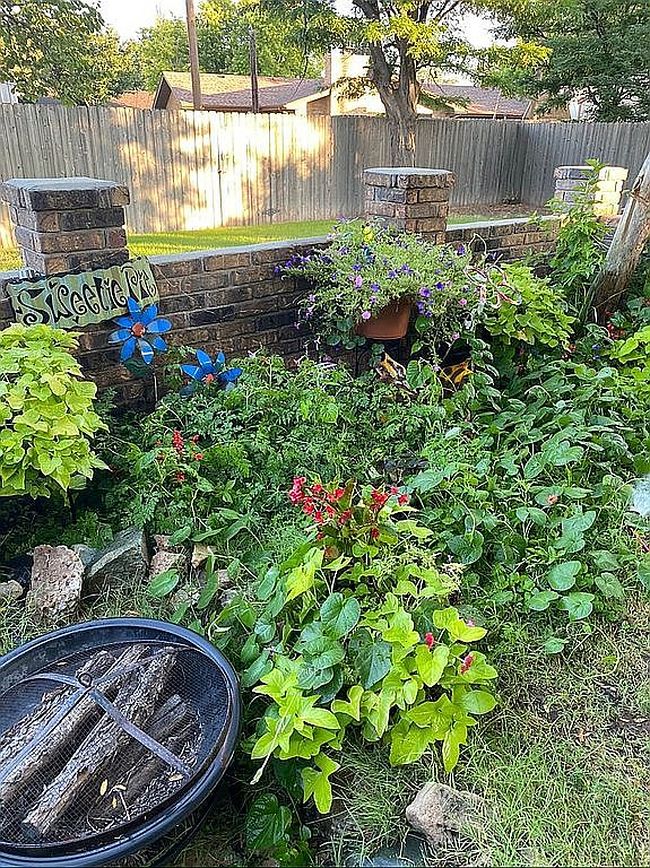 Additional photo 2 of property located at 10 Glover Pl