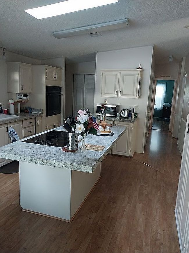 Image of 311 Knot Way