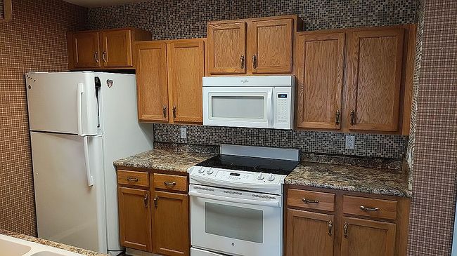 Image of 201 Dewitt Ln Apt 111