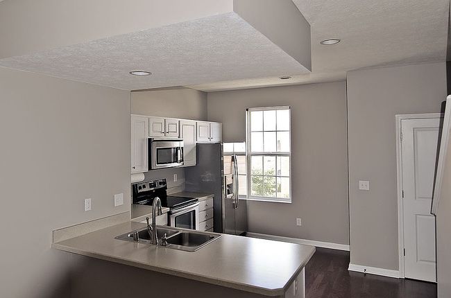 Image of 2620 Calgary
