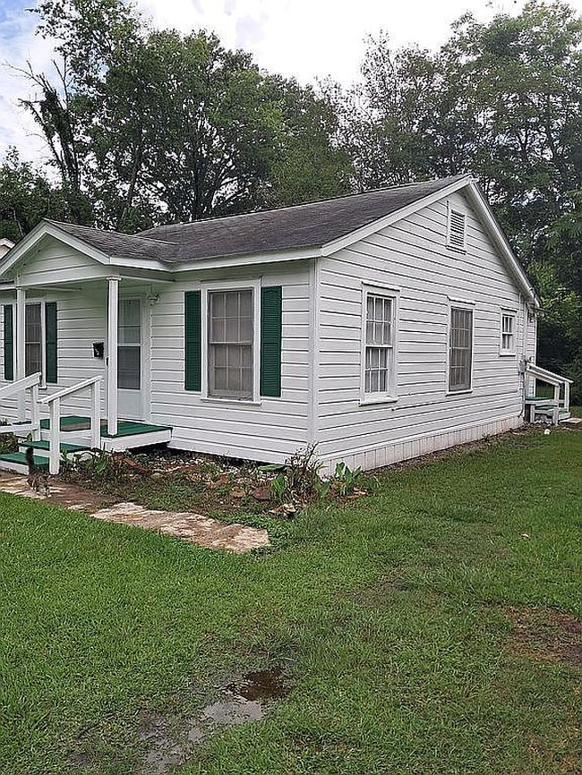 Additional photo 2 of property located at 502 Marion St