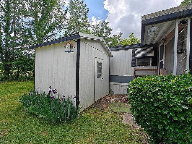 Photo of 15 Goldfinch Dr, Forsyth, MO