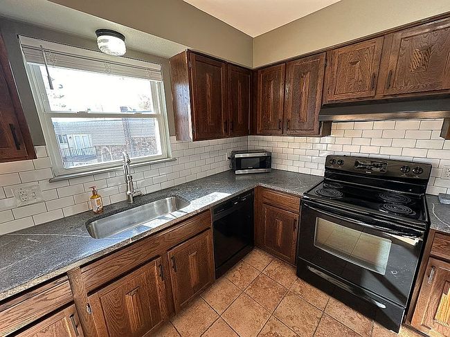 Image of 4344 E 67th St Unit 807