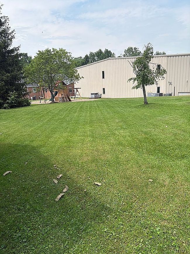 Photo of 1130 Colegate Dr, Marietta, OH