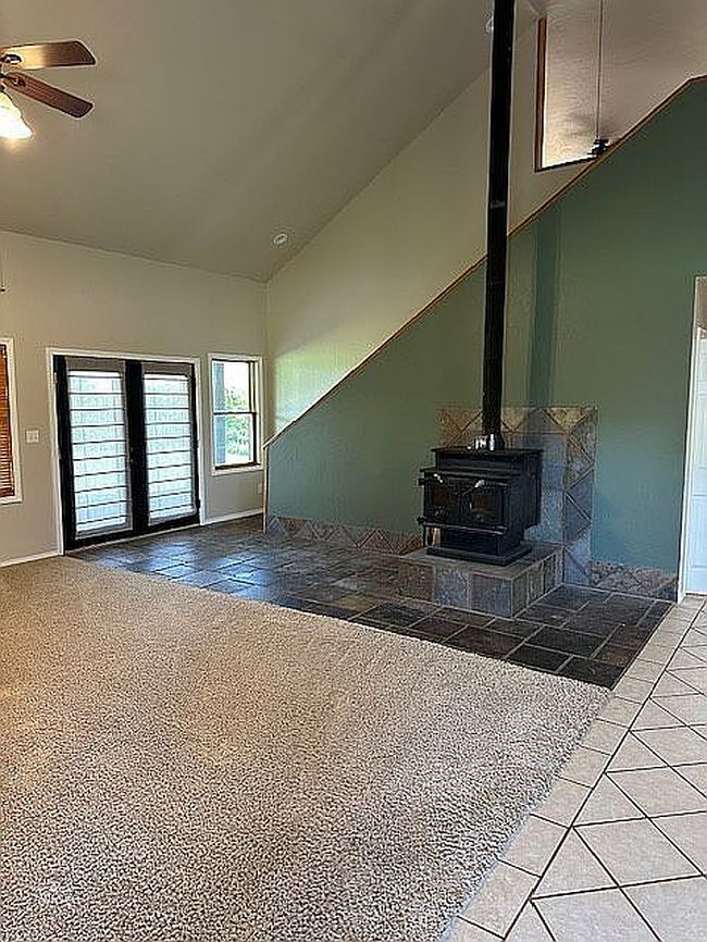 Photo of 114 Walnut St, Kaw City, OK