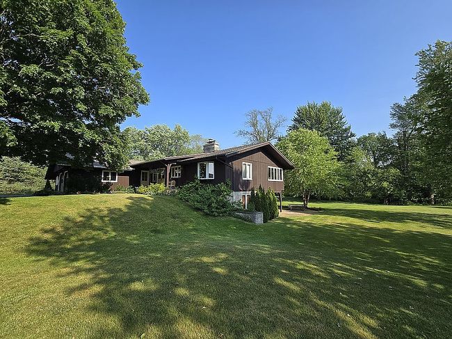 Photo of 1212 Quincy St, Grandville, MI