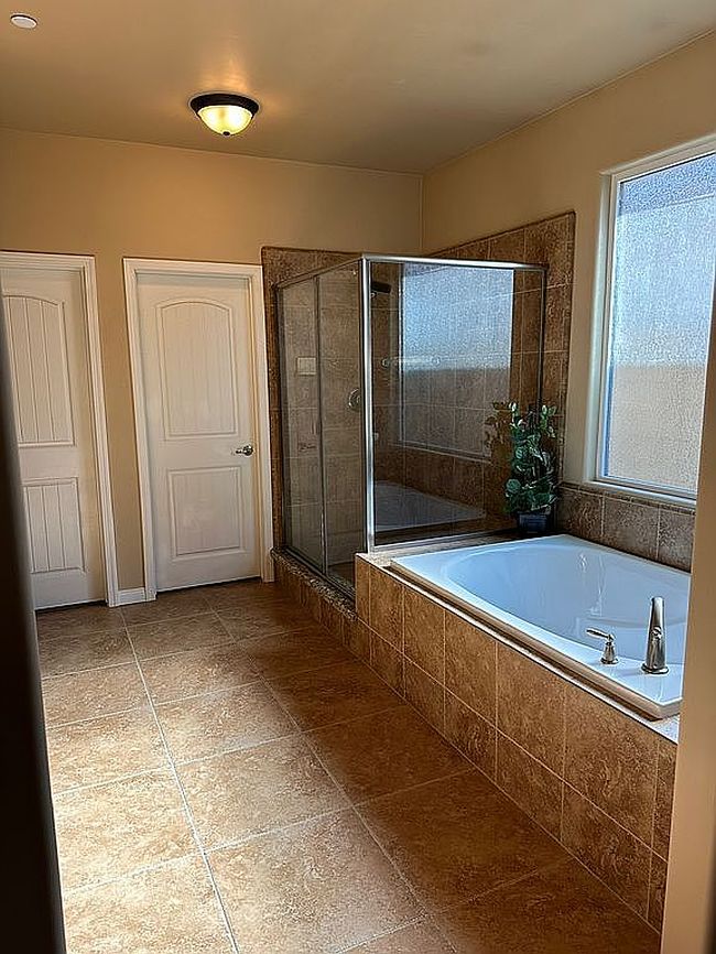 Preview of property located at 14712 Pams Way