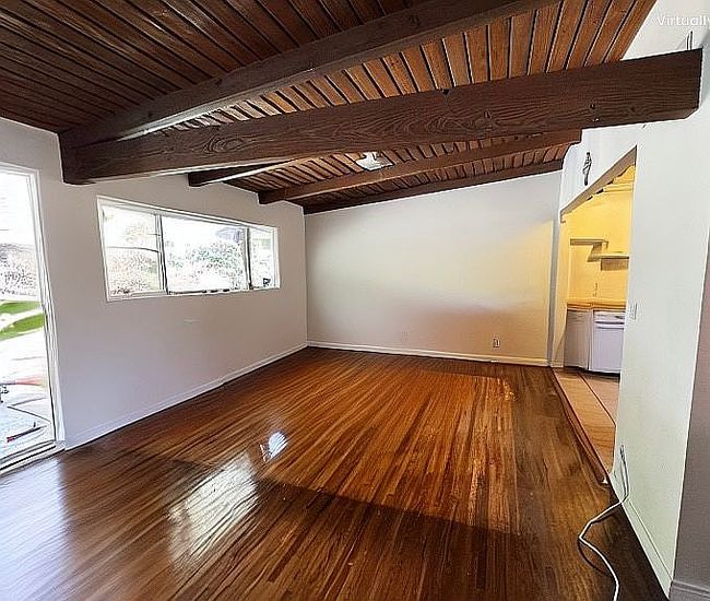 Photo of 18301 Ludlow St, Porter Ranch, CA
