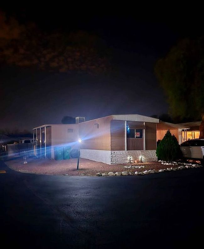 Preview of property located at 1655 W Ajo Way #590