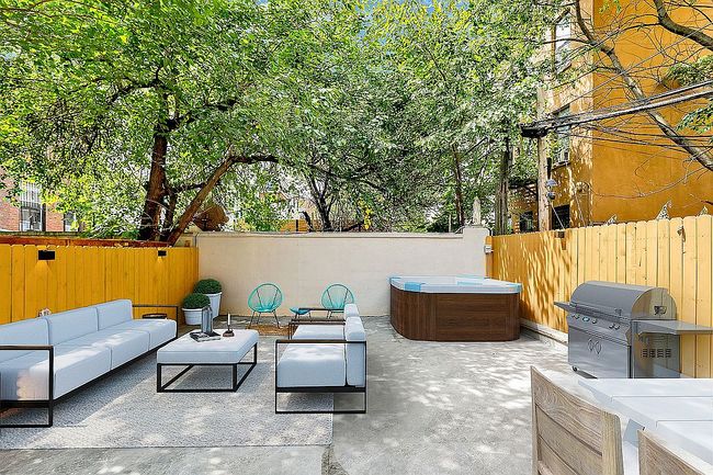 Photo of 156 Tompkins Ave #1B, Brooklyn, NY