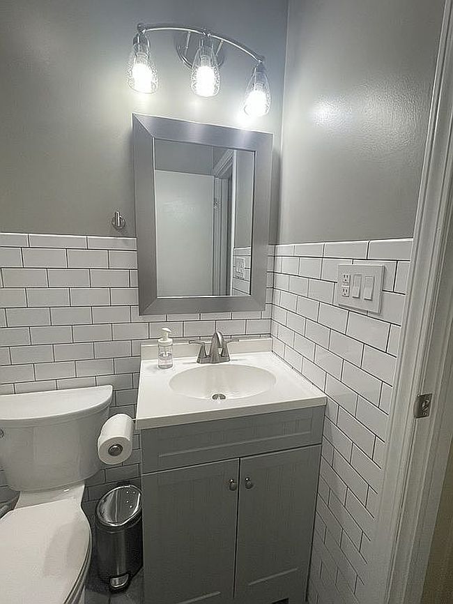 Photo of 2210 W Buena Vista Rd, Evansville, IN