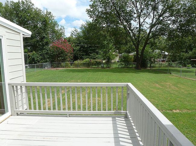 Additional photo 2 of property located at 3527 S Jamestown Ave