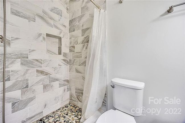 Photo of 234 Edgewood Dr, Statesville, NC