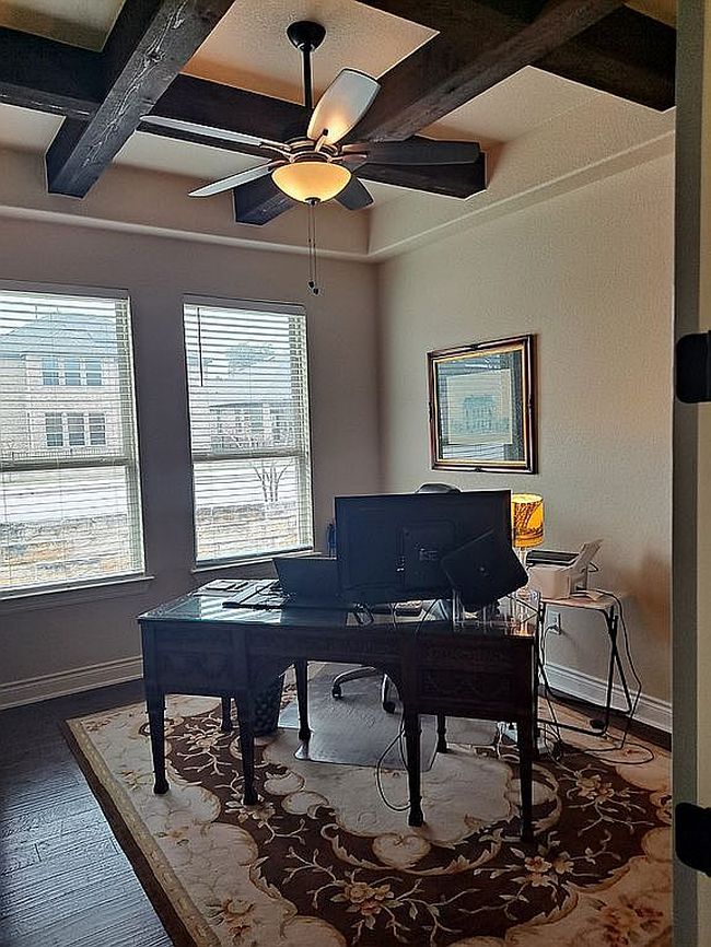 Image of 820 Desaix Dr