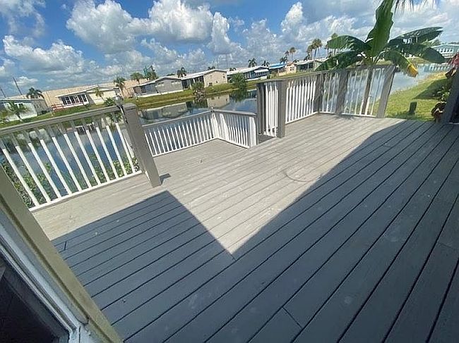 Photo of 640 Waveside Dr