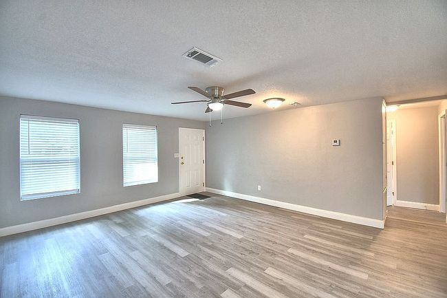 Image of 618 Booker Ave